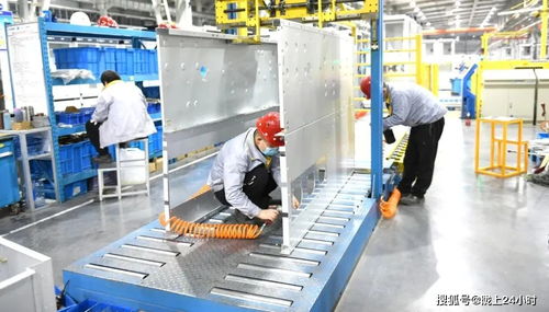 甘肅電氣集團(tuán)長開廠集團(tuán)公司大干40天 沖刺新目標(biāo) 全面打贏高質(zhì)量發(fā)展突圍戰(zhàn)